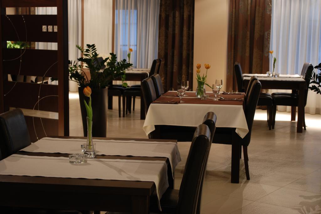 Slupno Hotel Zajazd Mazowsze מראה חיצוני תמונה